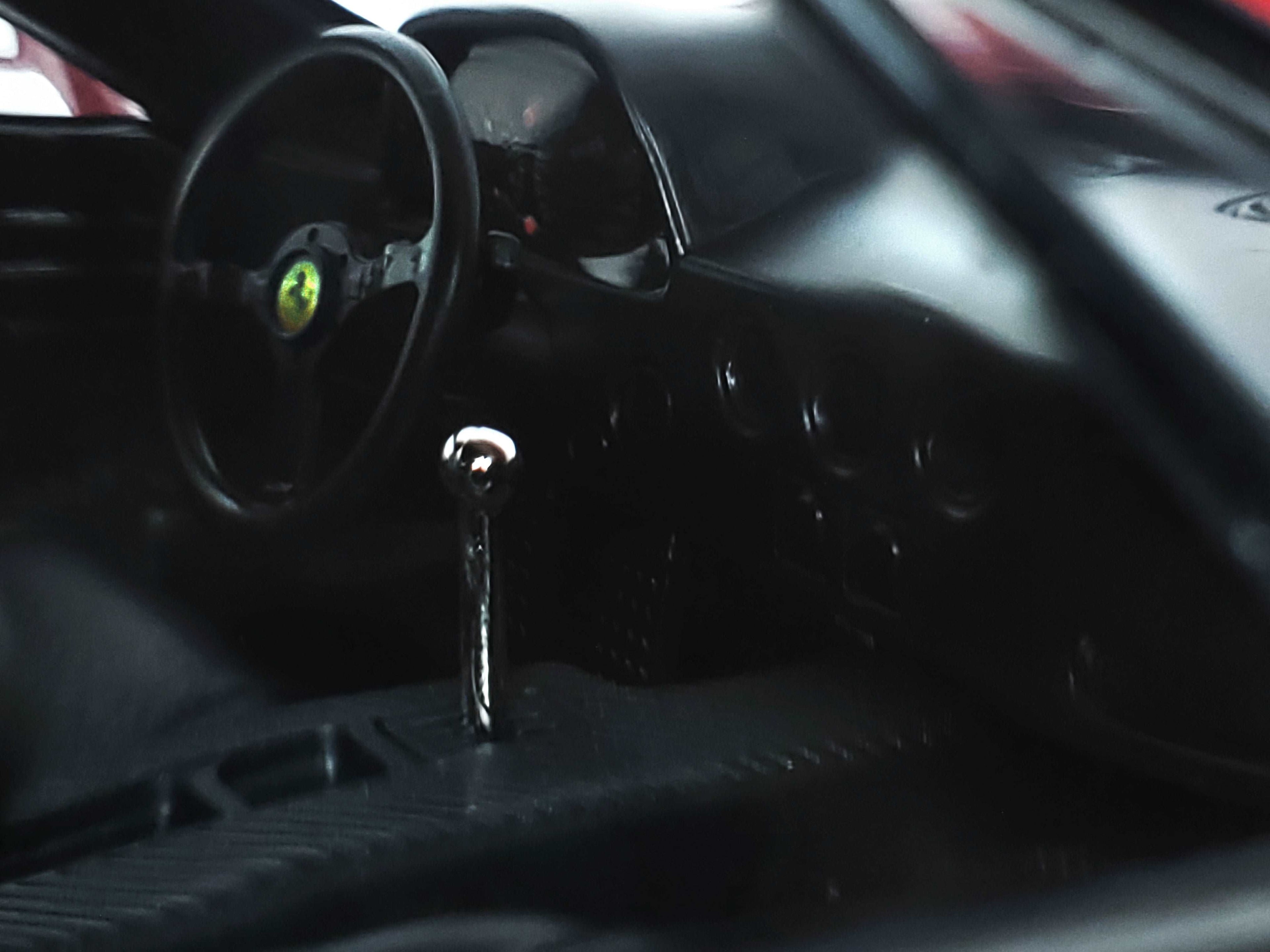 Rastar 1:14 Ferrari F40 - Voltz Toys